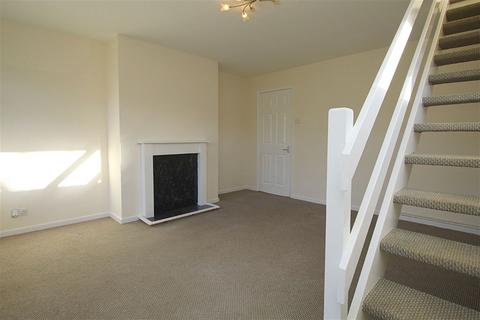 2 bedroom semi-detached house to rent, Buckingham Drive, Loughborough, LE11