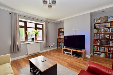 3 bedroom terraced house for sale, Edward Street, Pocklington