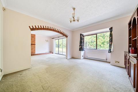 4 bedroom detached bungalow for sale, West Chiltington - private cul-de-sac location