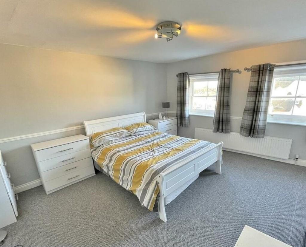 1 bedroom 3