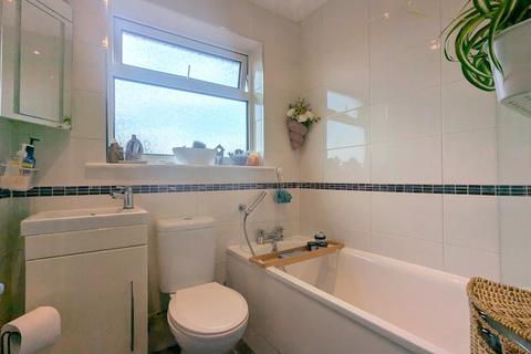 38 Denison Road, Feltham, TW13 4QF
