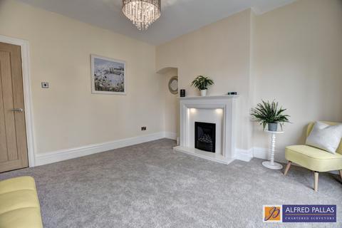 4 bedroom semi-detached house for sale, Cairns Road, Fulwell