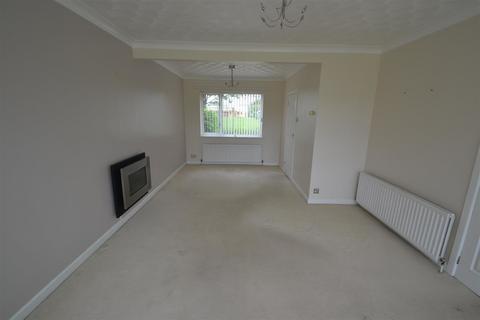 3 bedroom terraced house to rent, Poulner, Ringwood