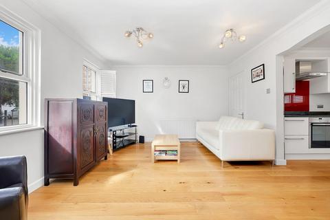 2 bedroom flat for sale, Haberdasher Street, London, N1