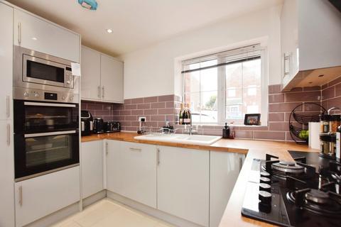 3 bedroom semi-detached house for sale, Middlefield Place, Hinckley