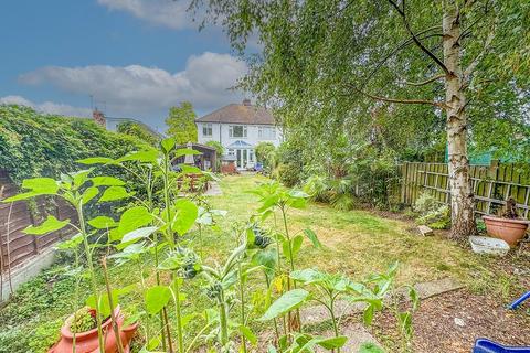 3 bedroom semi-detached house for sale, Southview Road, Hockley