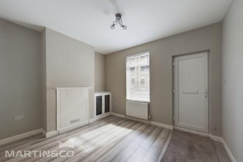 2 bedroom terraced house to rent, Victoria Road, Tunbridge Wells TN1