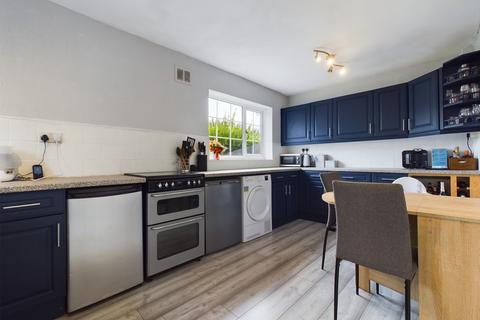 4 Barker Fold, Chesterfield, S40 1EF