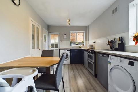 4 Barker Fold, Chesterfield, S40 1EF