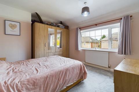 4 Barker Fold, Chesterfield, S40 1EF