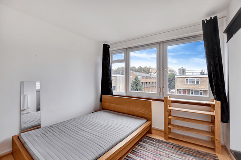 4 bedroom apartment to rent, Arden Estate, London, N1