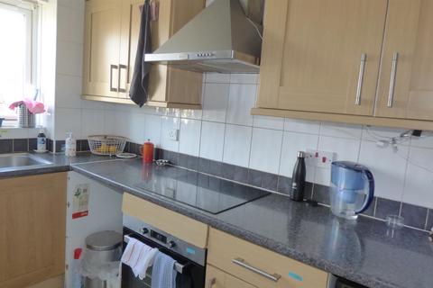 2 bedroom apartment for sale, John Silkin Lane, London