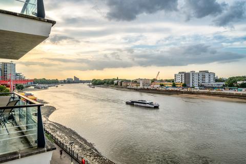 3 bedroom apartment to rent, Smugglers Way, Wandsworth