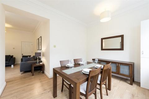 2 bedroom flat to rent, Somerset Court Lexham Gardens, London W8