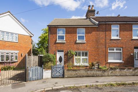 2 bedroom end of terrace house for sale, First Street, Langton Green