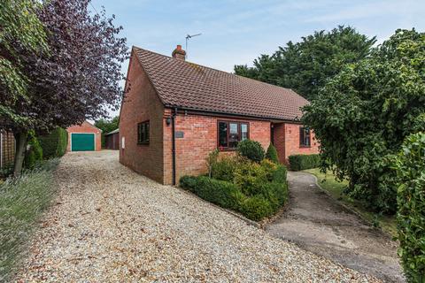 3 bedroom detached bungalow for sale, Church Lane, Stanfield, NR20