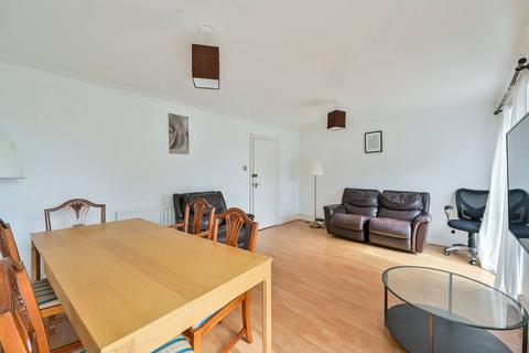 2 bedroom flat to rent, Rutland Park, Catford, London, SE6