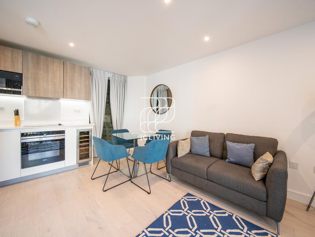 The Atelier, London, W14 2 bed flat - £3,683 pcm (£850 pw)