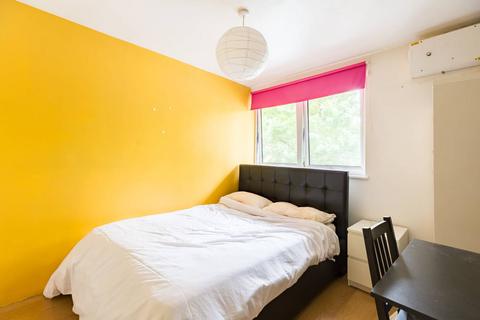 2 bedroom maisonette to rent, Glengall Grove, Isle Of Dogs, London, E14