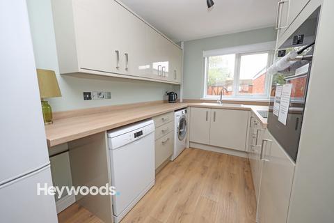 13 Bayham Walk, Stoke-on-trent, ST2 8PB