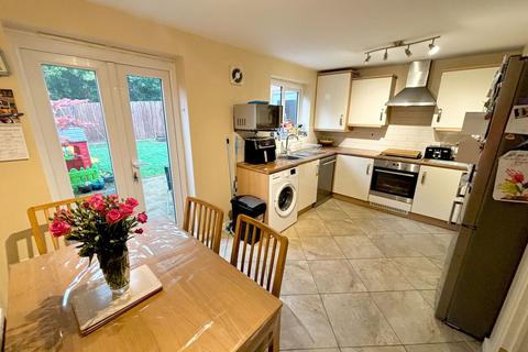 3 bedroom semi-detached house for sale, Howden Close, Coalville LE67