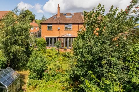 4 bedroom semi-detached house for sale, Holmclose, Holmbridge, Holmfirth