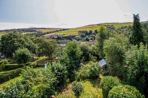 4 bedroom semi-detached house for sale, Holmclose, Holmbridge, Holmfirth