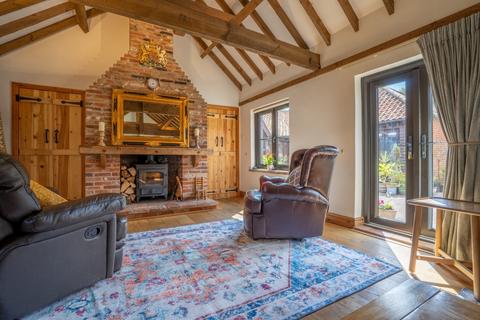 4 bedroom barn conversion for sale, Sidestrand