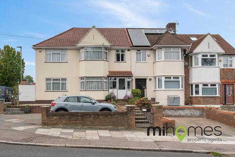 4 bedroom end of terrace house for sale, Osidge Lane, London