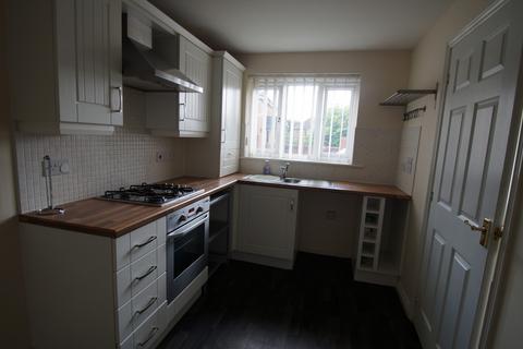 3 bedroom end of terrace house to rent, Sandford Close, Durham