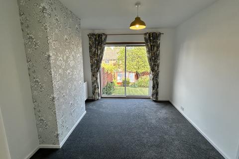 3 bedroom end of terrace house to rent, Bovemoors Lane, Exeter EX2