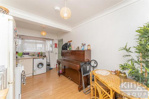 5 bedroom end of terrace house for sale, St Mary's Road, Edmonton, N9