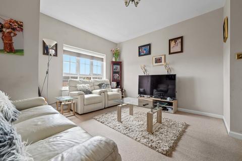 3 bedroom apartment for sale, Thomas Brassey Close, Chester CH2