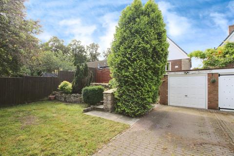 3 bedroom detached bungalow for sale, Great North Road, Leeds LS25