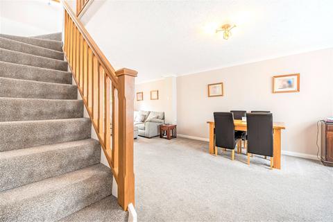 3 bedroom detached house for sale, Claydon Drive, Surrey CR0