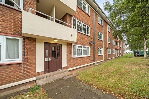 2 bedroom apartment for sale, Roselarge Gardens, Somerset BS10