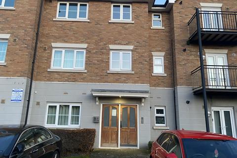 2 bedroom flat to rent, New Road, Hayes