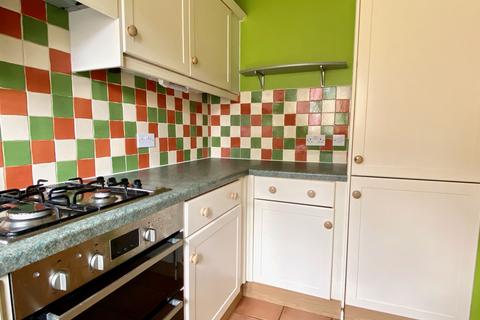 3 bedroom terraced house to rent, Sedgemoor Court, Daventry, Northants.