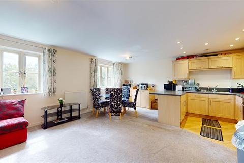 2 bedroom flat to rent, Riverside Place, Stamford