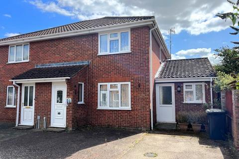 4 bedroom semi-detached house for sale, Brick Kiln Road, North Walsham