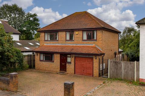 4 bedroom detached house for sale, Esher Road, East Molesey, KT8