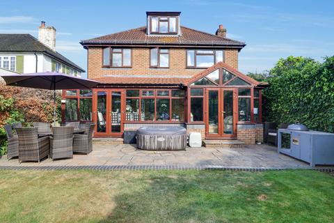 41a Esher Road, East Molesey, KT8 0AH
