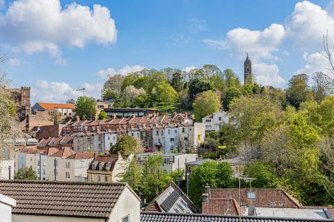 1, Bellevue Court Bellevue Crescent, Bristol, BS8 4UH