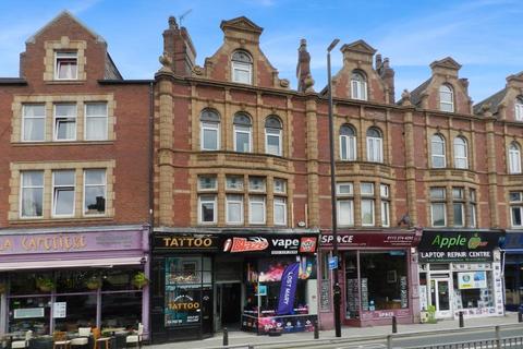 The Crescent, Leeds