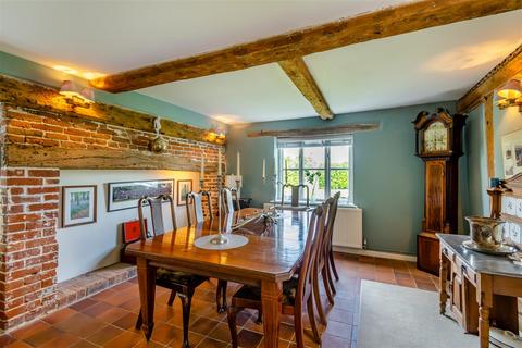 5 bedroom detached house for sale, Wellhouse Lane, Shottenden, Canterbury CT4