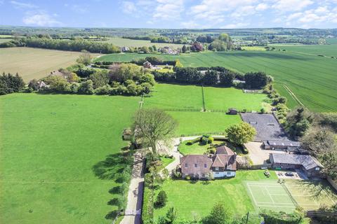 5 bedroom equestrian property for sale, Wellhouse Lane, Shottenden, Canterbury CT4