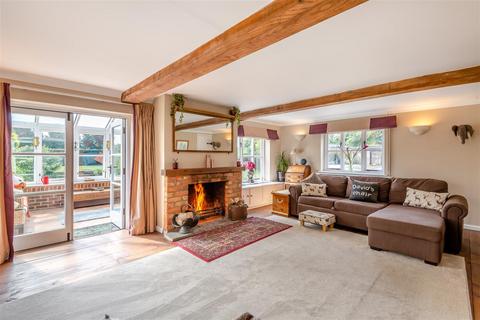 5 bedroom equestrian property for sale, Wellhouse Lane, Shottenden, Canterbury CT4
