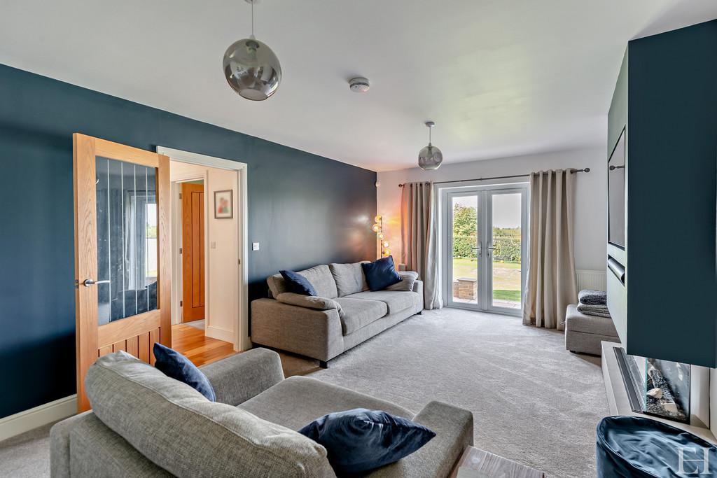 8618443-interior WM14-800