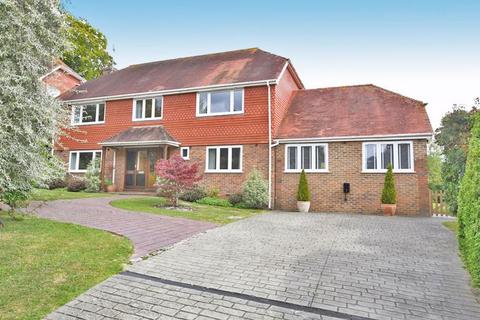 5 bedroom detached house for sale, Pilgrims Way, Detling,  Maidstone ME14