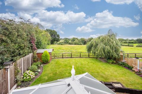 4 bedroom detached house for sale, Fields View Close, Wybunbury